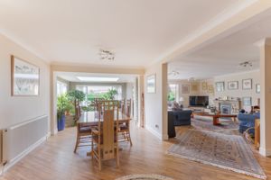 Photo 16- click for photo gallery